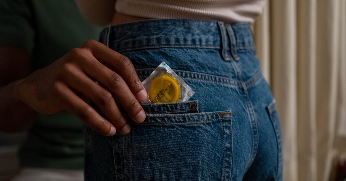 découvrez l'univers du bien-être sexuel : conseils, pratiques et ressources pour améliorer votre vie intime, favoriser la communication avec votre partenaire et embrasser une approche saine et épanouissante de la sexualité.
