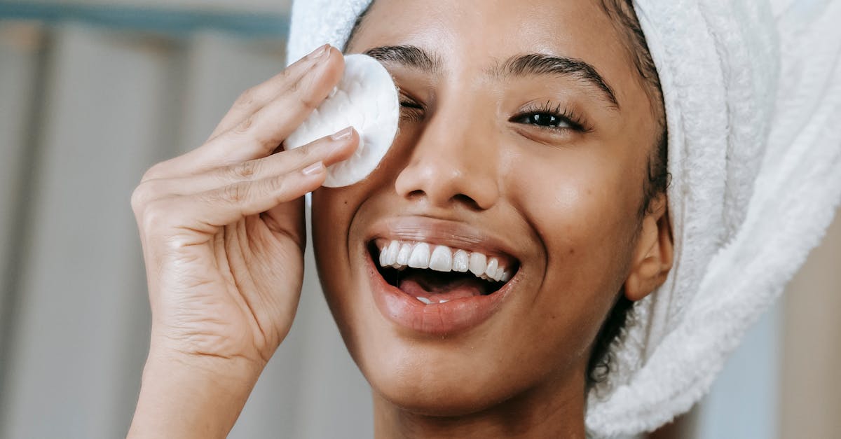 découvrez tout ce qu'il faut savoir sur le plaisir anal : conseils, astuces et précautions pour une expérience intime en toute sécurité et sérénité.