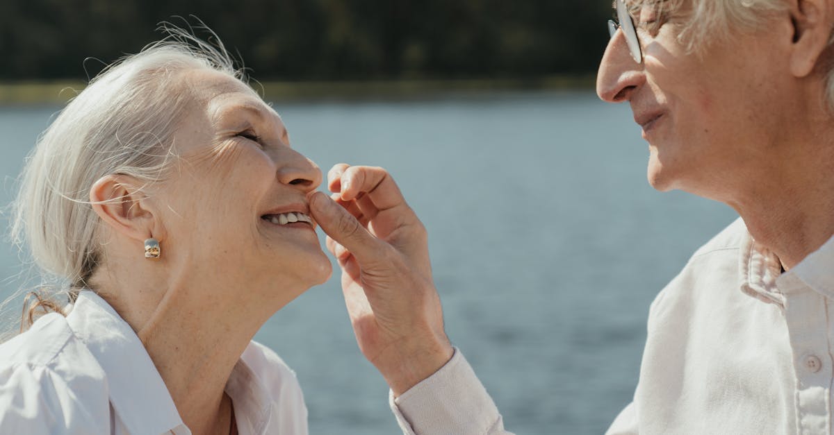 découvrez nos lingettes intimes : une solution douce, pratique et discrète pour une hygiène intime impeccable au quotidien. respectueuses de votre peau, elles apportent fraîcheur et confort où que vous soyez.