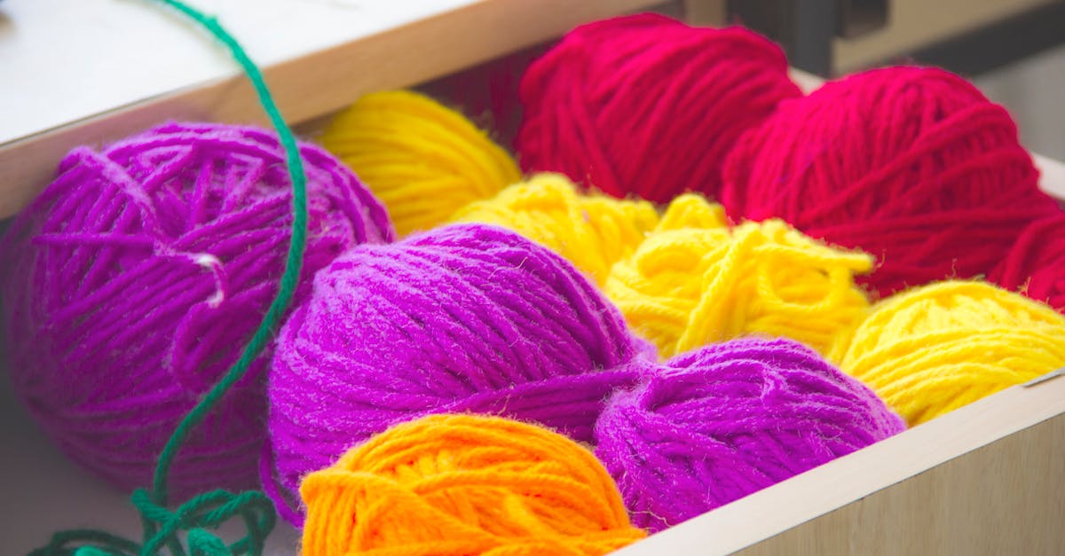 découvrez les boules de kegel, des accessoires discrets et efficaces pour renforcer le plancher pelvien, améliorer la santé intime et augmenter le plaisir. idéales pour débutantes et expérimentées.