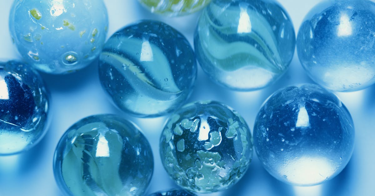 découvrez tout ce qu'il faut savoir sur les boules de kegel : bienfaits, utilisation, conseils d'achat et astuces pour renforcer le périnée en toute sécurité.