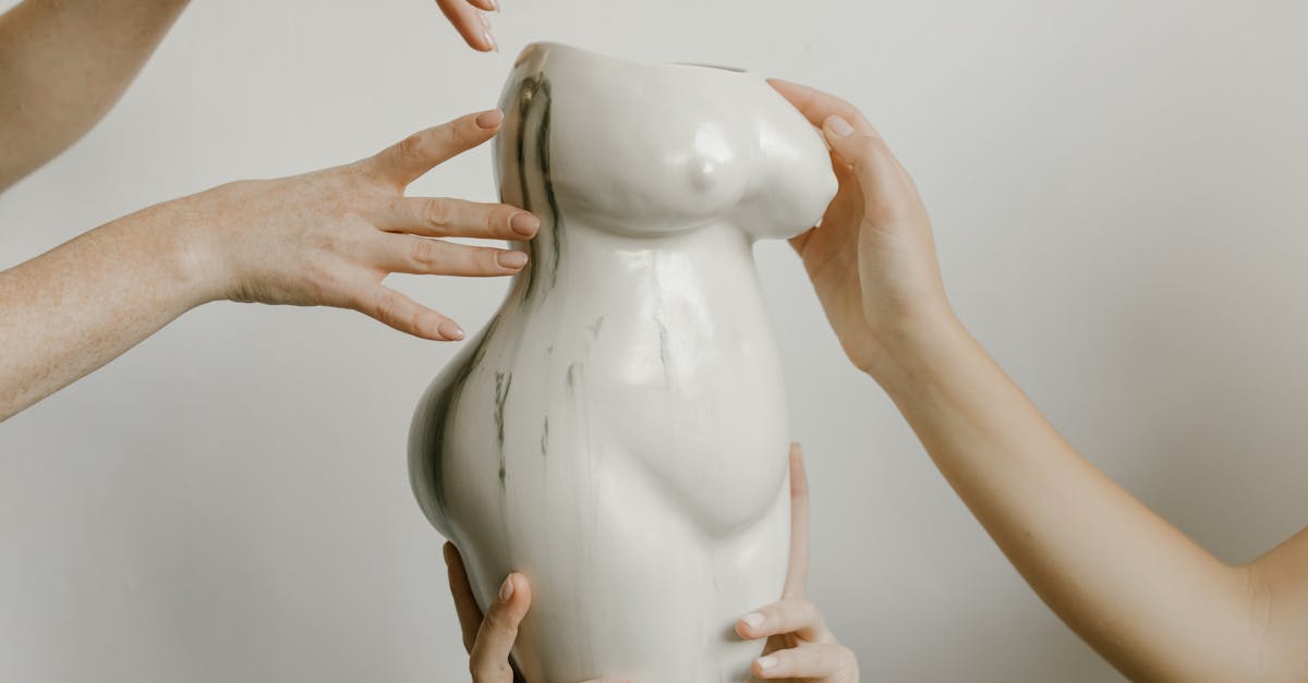 découvrez l'importance de la stimulation sensorielle : techniques, bienfaits et conseils pour éveiller et développer les sens chez les enfants, adultes et seniors.