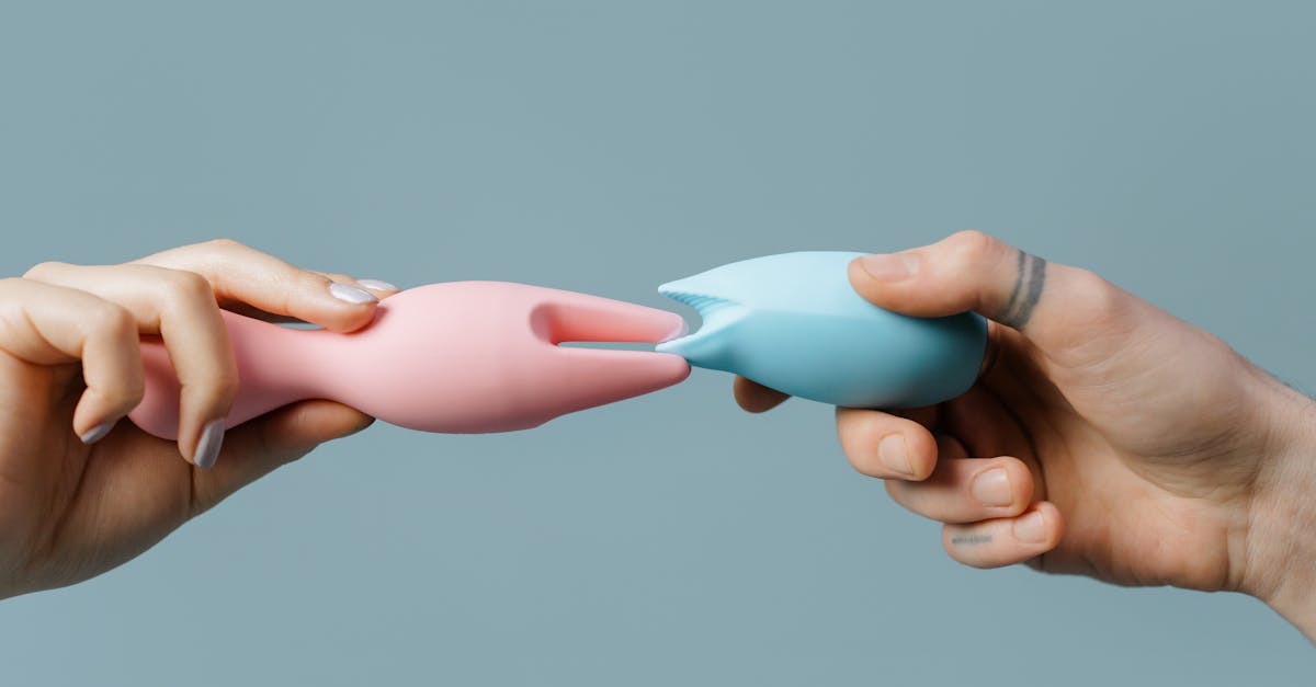 découvrez une large sélection de sex toys pour tous les désirs et toutes les envies. améliorez votre plaisir en solo ou en couple grâce à des jouets intimes innovants, sûrs et discrets. livraison rapide et confidentielle.
