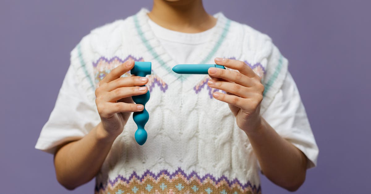 découvrez une large sélection de sex toys pour tous les plaisirs et toutes les envies. améliorez votre vie intime avec des jouets adaptés à chaque besoin, en toute discrétion et sécurité.