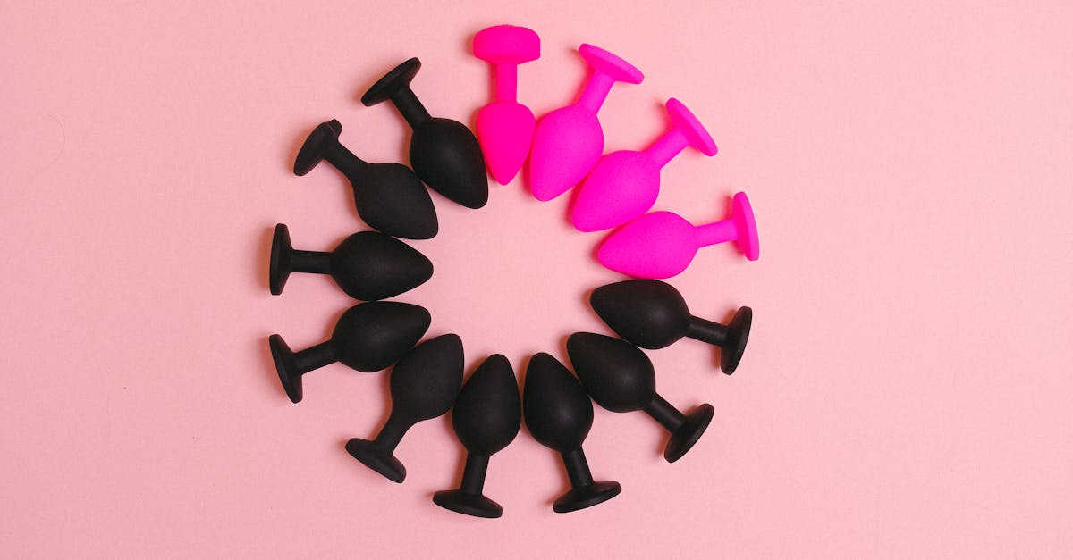 découvrez notre large sélection de sex toys de qualité pour pimenter votre vie intime en toute discrétion. des accessoires adaptés à tous les désirs et à toutes les envies, pour une expérience sensorielle unique et sécurisée.