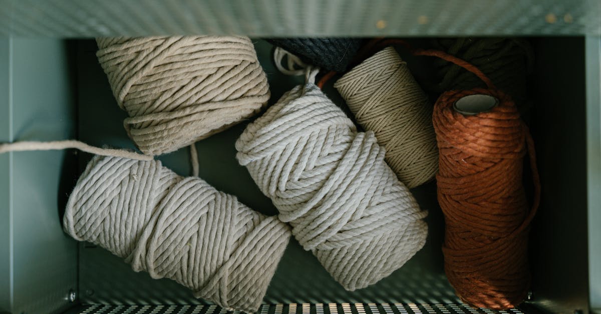 découvrez nos accessoires de rangement pratiques et design pour organiser efficacement votre intérieur : boîtes, paniers, étagères et solutions astucieuses pour toutes les pièces de la maison.