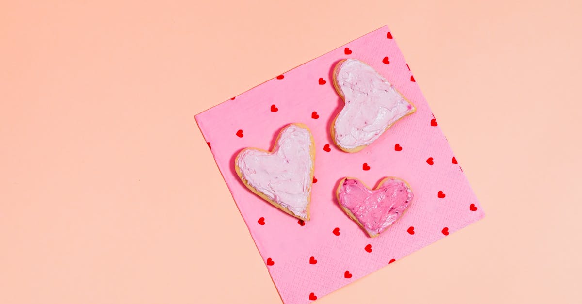 découvrez les meilleures idées de cadeaux de saint-valentin pour surprendre et ravir votre moitié. sélectionnez le présent parfait et rendez cette journée inoubliable grâce à nos suggestions originales !